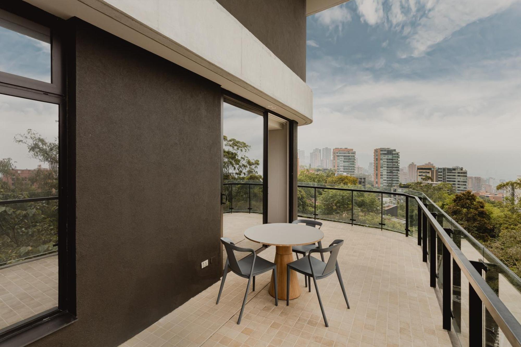 Seissta Medellin Aparthotel Luaran gambar
